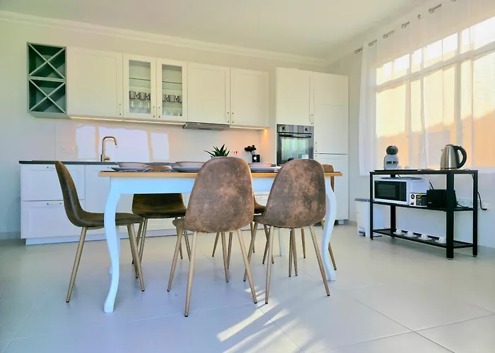 Apartment Marina View