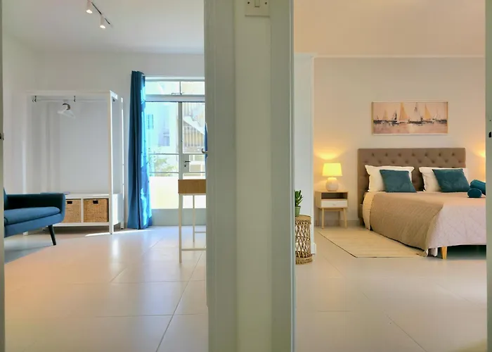 Marina View Apartment