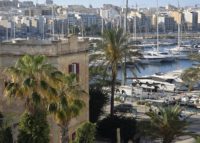 Apartment Marina View