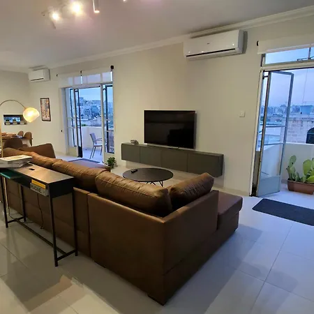 Marina View Apartment