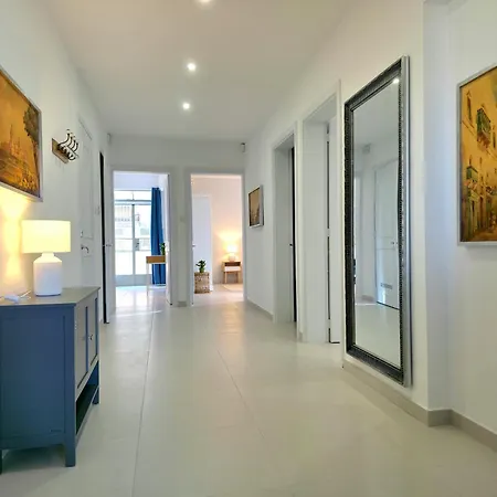 Marina View Apartment *