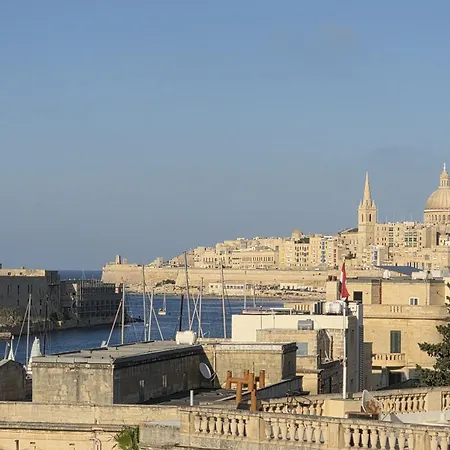 Marina View Apartment